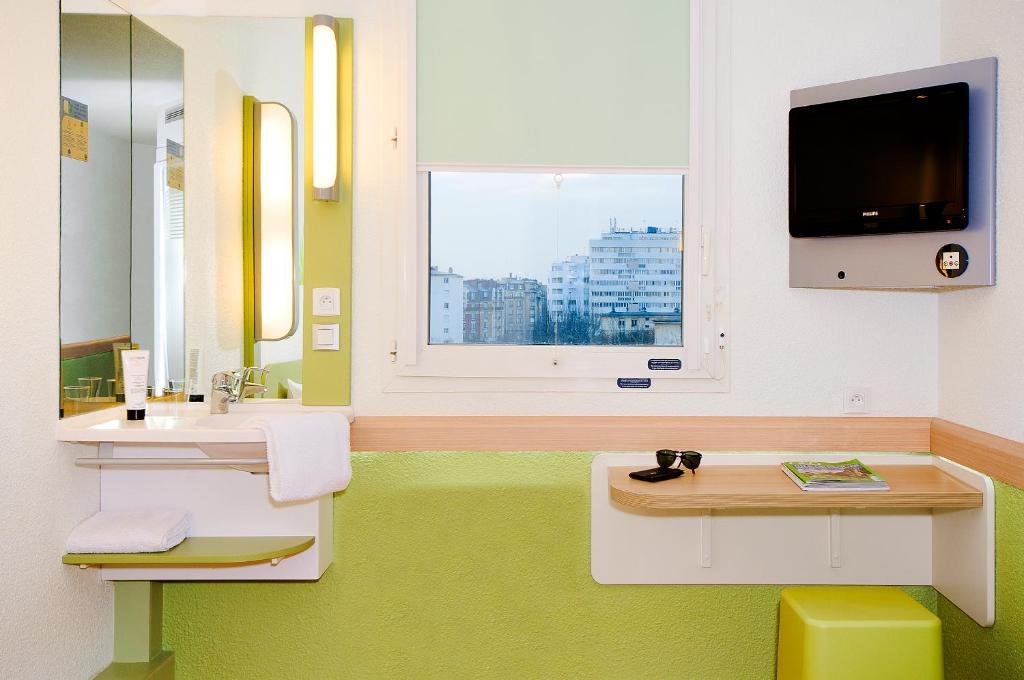 Ibis Budget Narbonne Sud A9/A61 Bagian luar foto